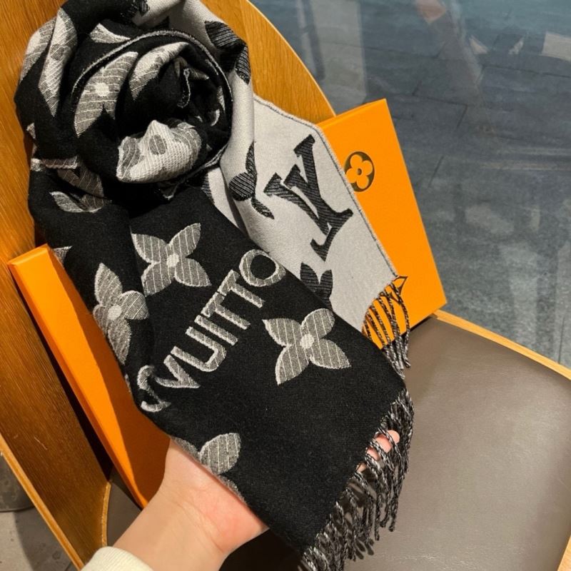 Louis Vuitton Scarf